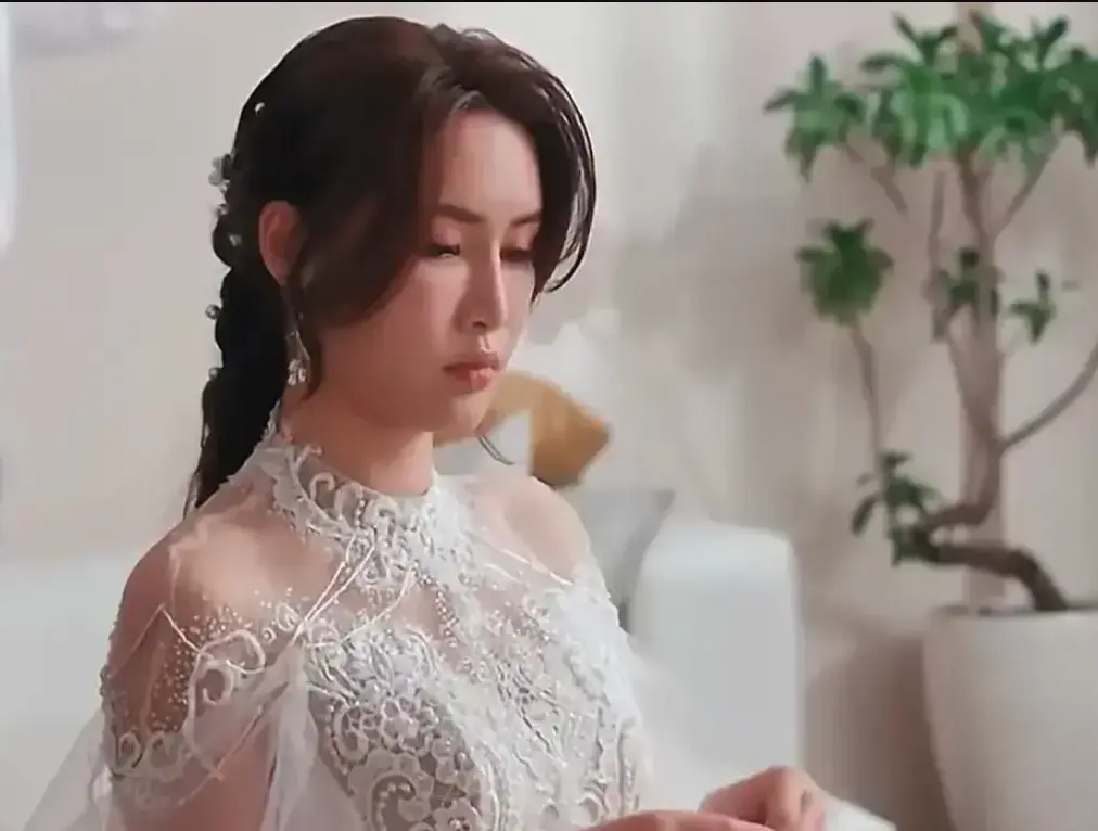 《苏畅-小凤新婚》完整未删减版-艾熙倾情演绎怀旧台味风情-4K高清无码夸克网盘资源免费下载-苏畅-小凤新婚完整版免费在线观看