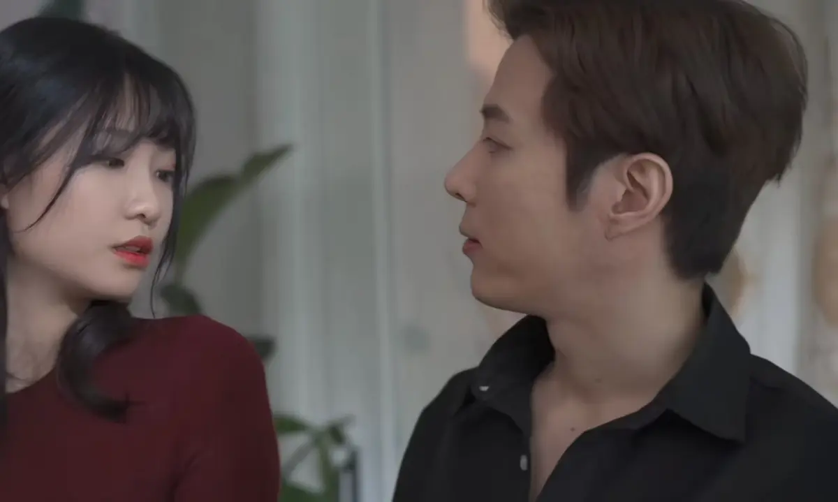 《债务人的妻子》尹律主演蓝光高清完整版-韩国电影《债务人的妻子》无删减免费在线观看-星空影院提供无广告高清播放-债务人的妻子完整版在线看