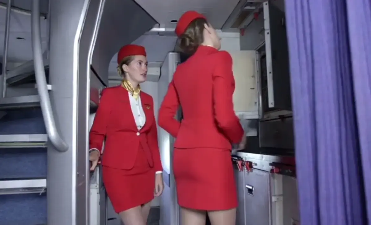 满颗星《法国空姐》1999(多塞尔航空)电影在线看-《法国空姐》HD高清完整版免费播放-法国浪漫空乘题材影片-多塞尔航空故事全集2026独家分享网盘资源在线观看《法国空姐》-好剧分享-