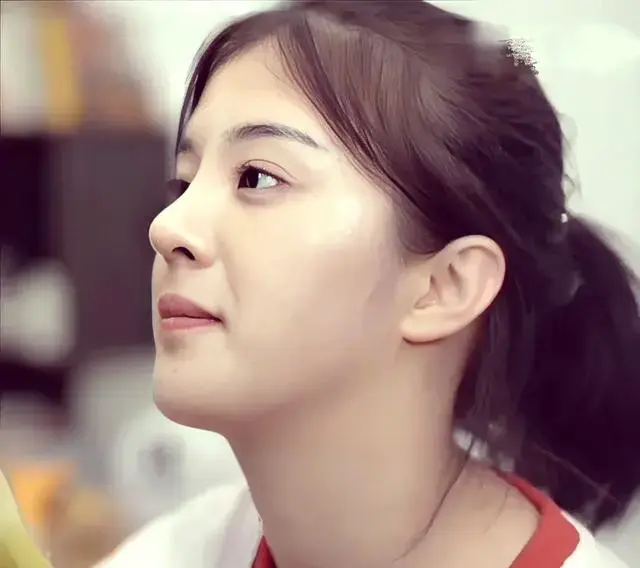 《兄妹蕉谈》全集免费观看-林予曦校园生活成长记高清无删减-兄妹蕉谈完整版4K超清修复在线播放