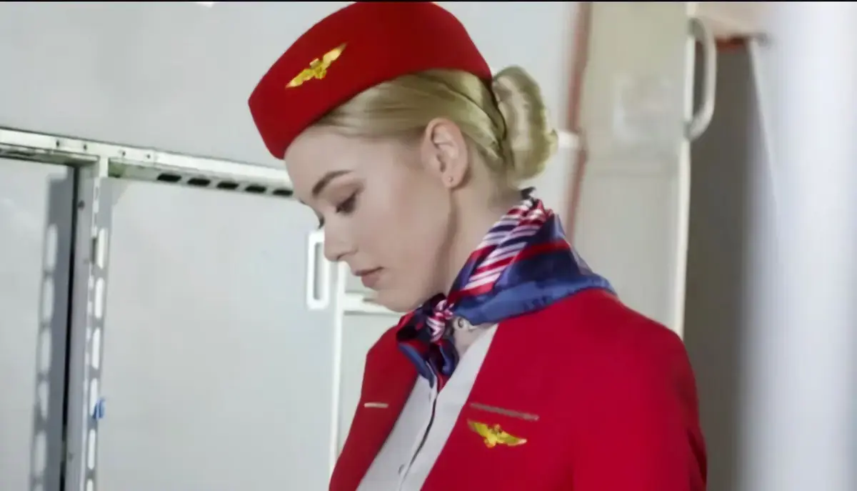 《法国航空 / 法国空姐》2019多塞尔航空版全集-无删减正版高清资源-免费在线观看与下载