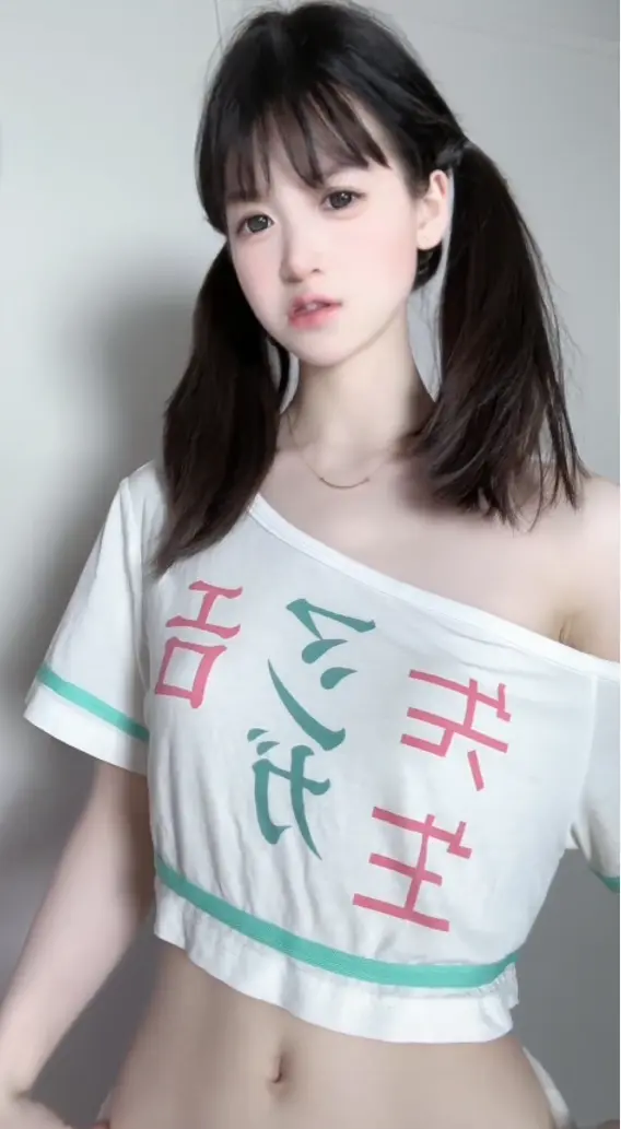 萌小栖写真集4K超清无水印-全套收录完整版-内嵌字幕百度网盘资源-会员专属持续更新