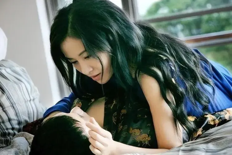《嫂嫂情事》韩国电影未删减版免费观看•高清1080P完整版在线播放-《嫂嫂情事》无广告资源